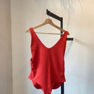 Londre “The Minimalist” BNWT XXL Fiesta Red